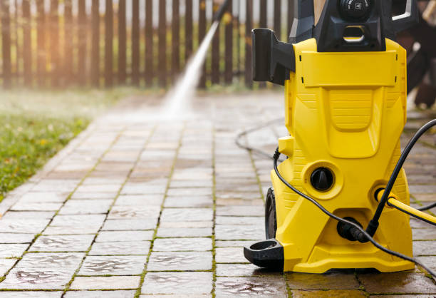 Window and Screen Pressure Cleaning